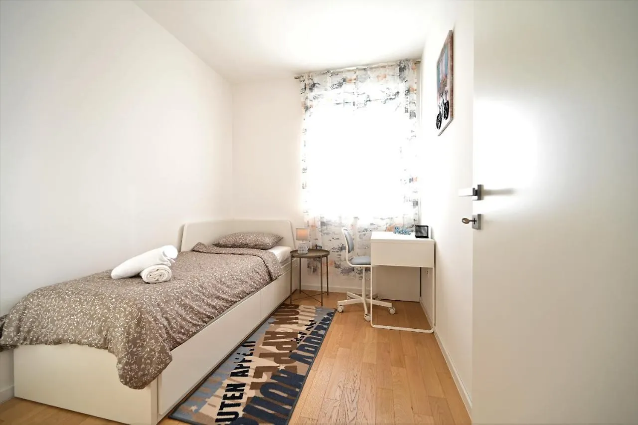 Apartment Apartman Lovre Zadar