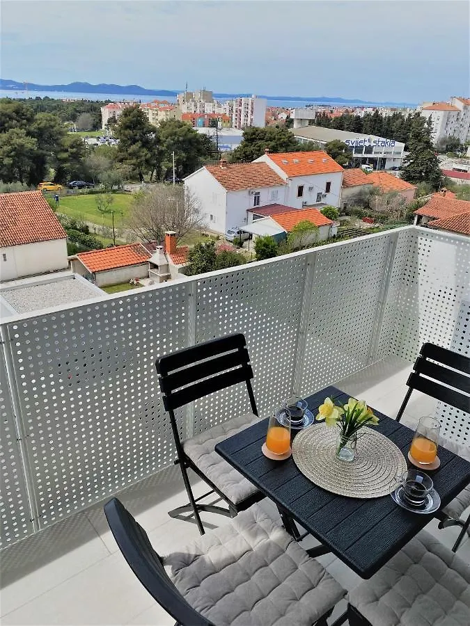 Apartment Apartman Lovre Zadar